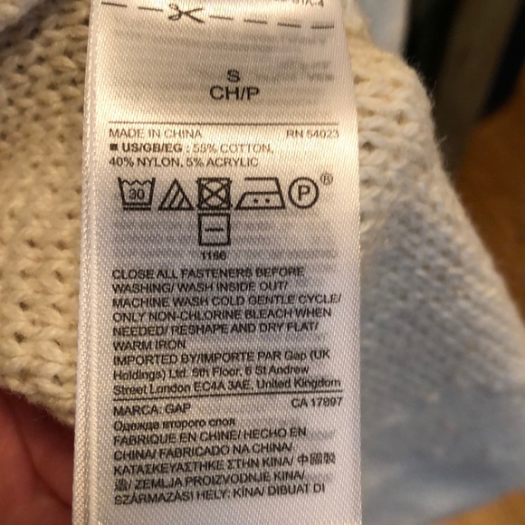 GAP cardigan - Picture 8 of 8